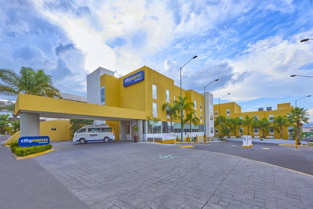 City Express by Marriott Queretaro 51/55