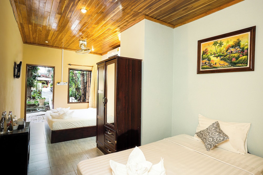 Khoum Xieng Thong Boutique Villa 11/50