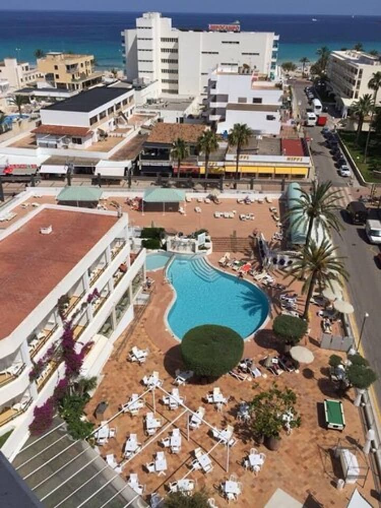 Green Oasis Morito Hotel 57/61