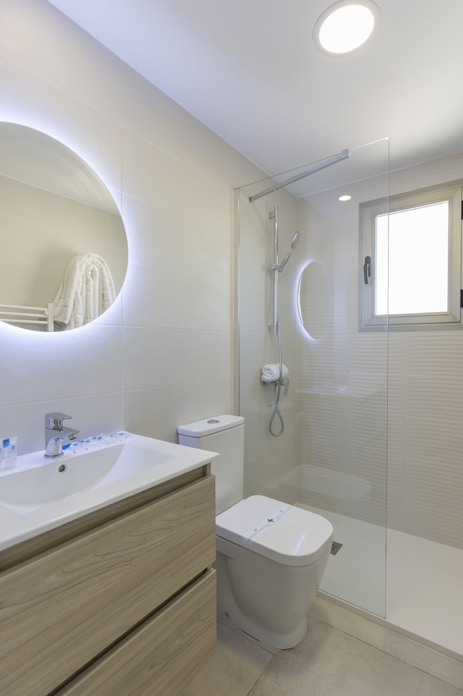 Levante Beach Apartamentos 52/54