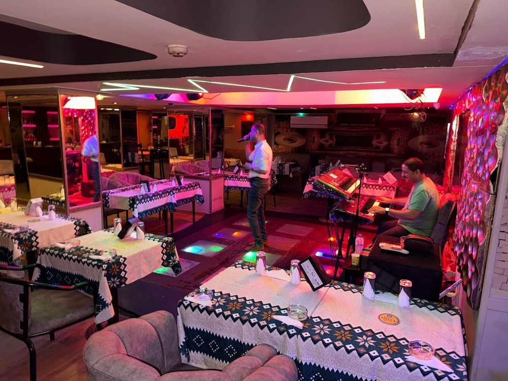 Oasis Hotel Heliopolis 40/48
