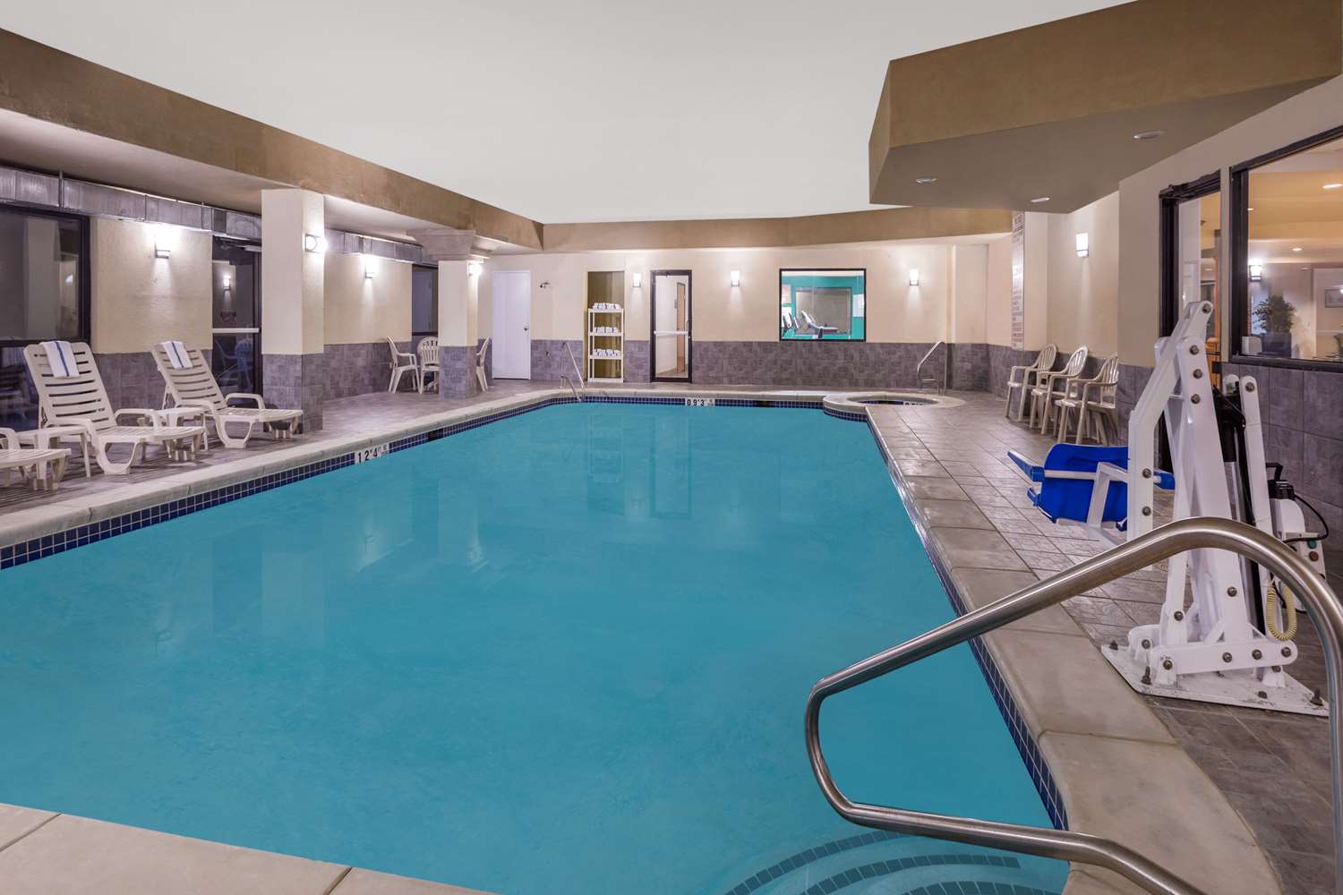 Wingate by Wyndham Athens Near Downtown 5/14