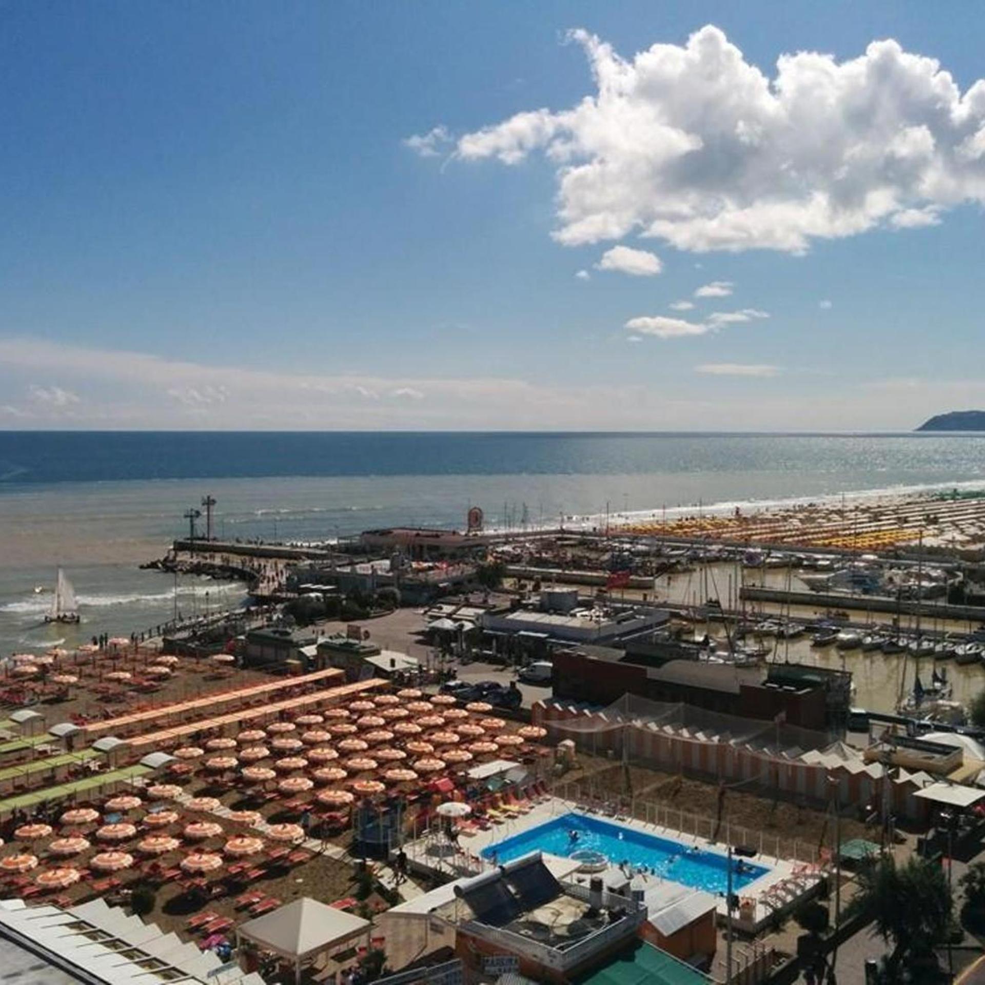 Des Nations Sul Mare Hotel 43/50