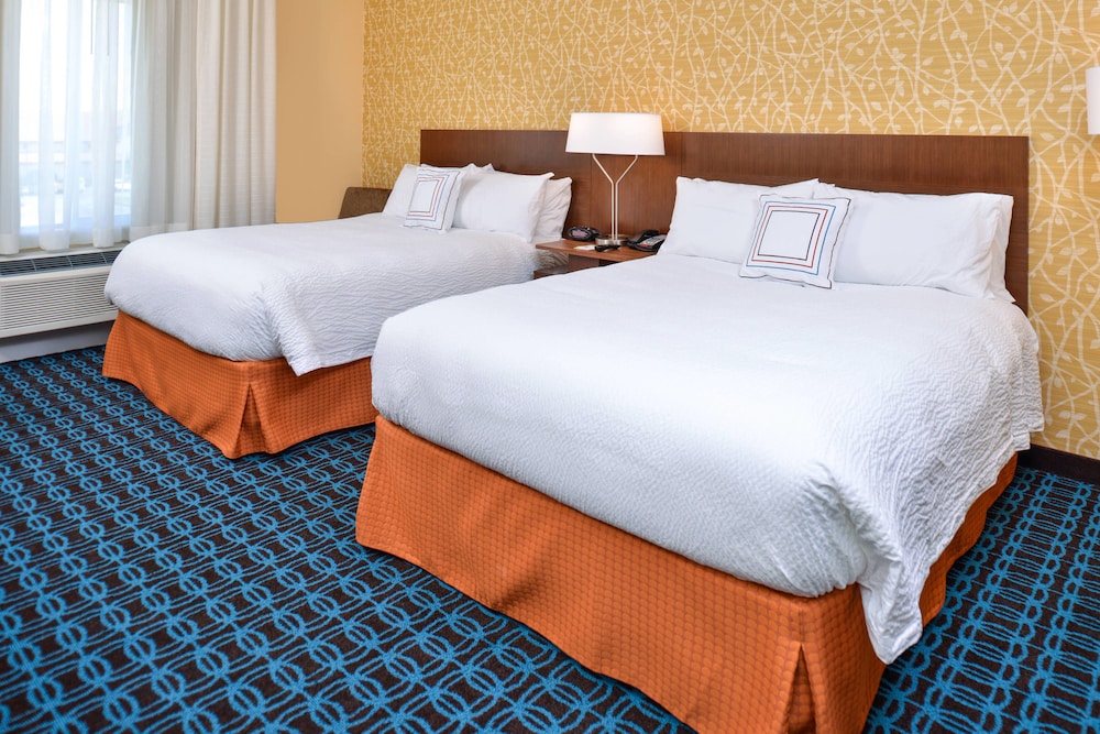 Fairfield Inn And Suites By Marriott Sacramento Airport Woodland 11/44