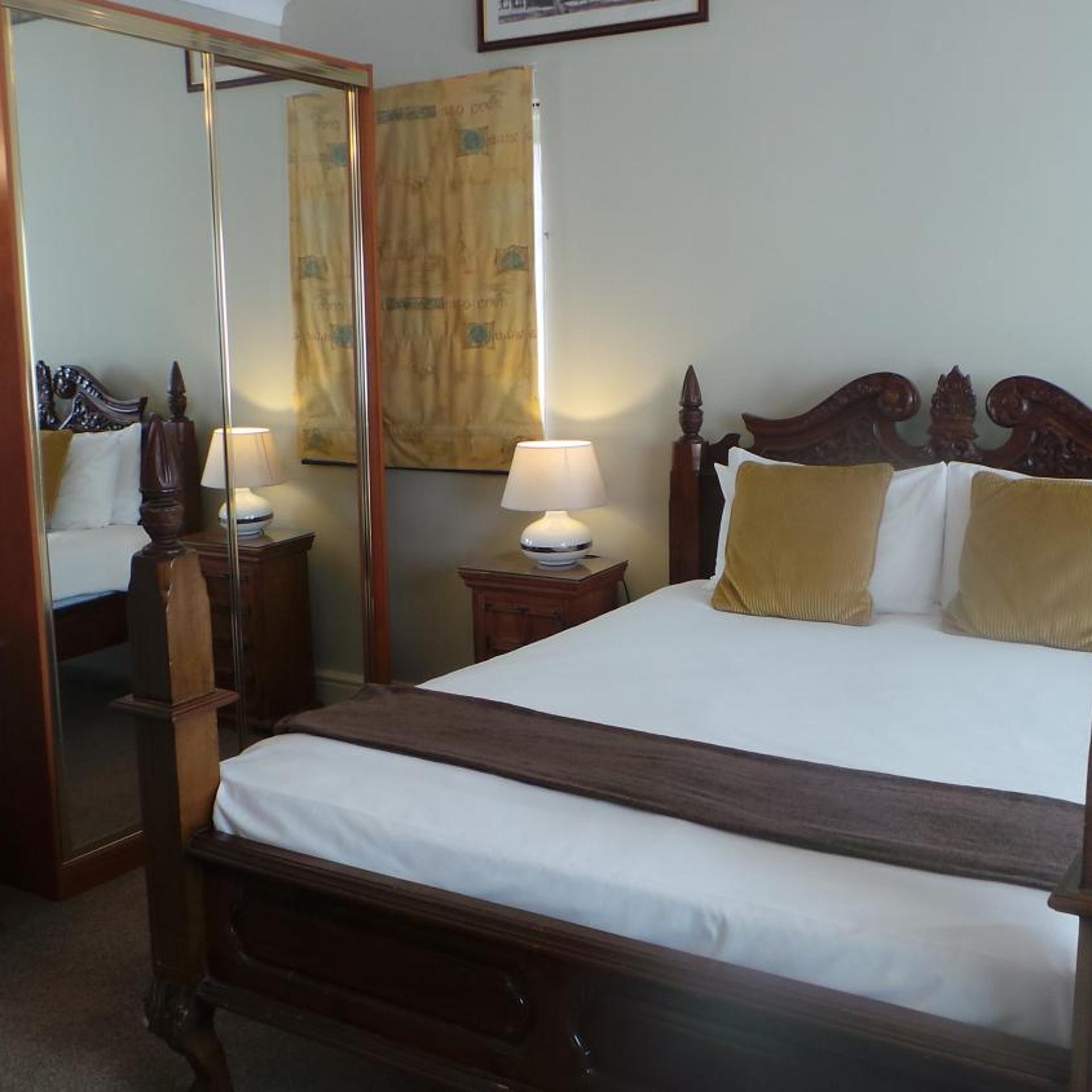 Superior, Deluxe, Double Bed