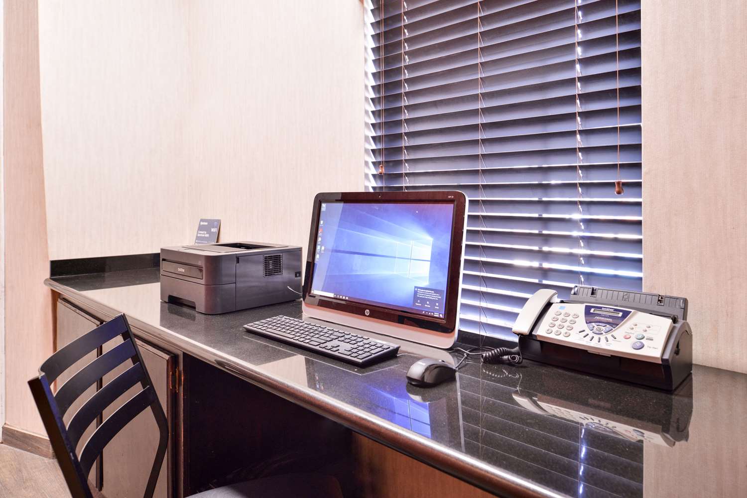 Quality Inn & Suites Beaumont 27/32