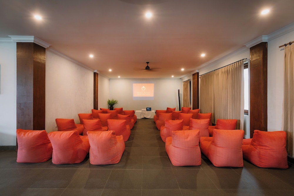Hotel Ombak Sunset 43/72