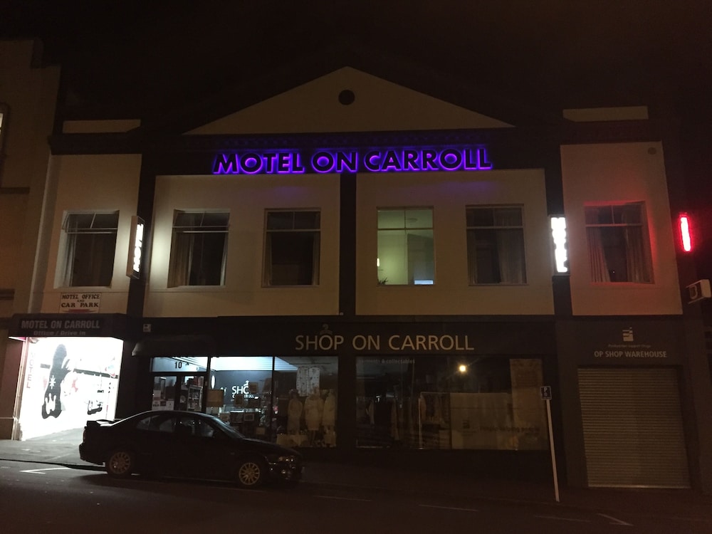 Motel On Carroll 2/73