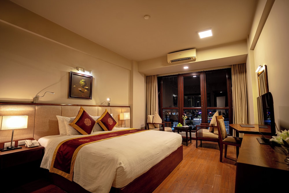Asia Hotel 7/46