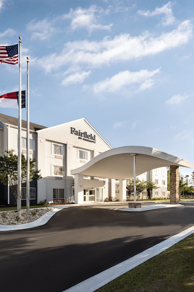 Fairfield Inn And Suites Jacksonville 7/47
