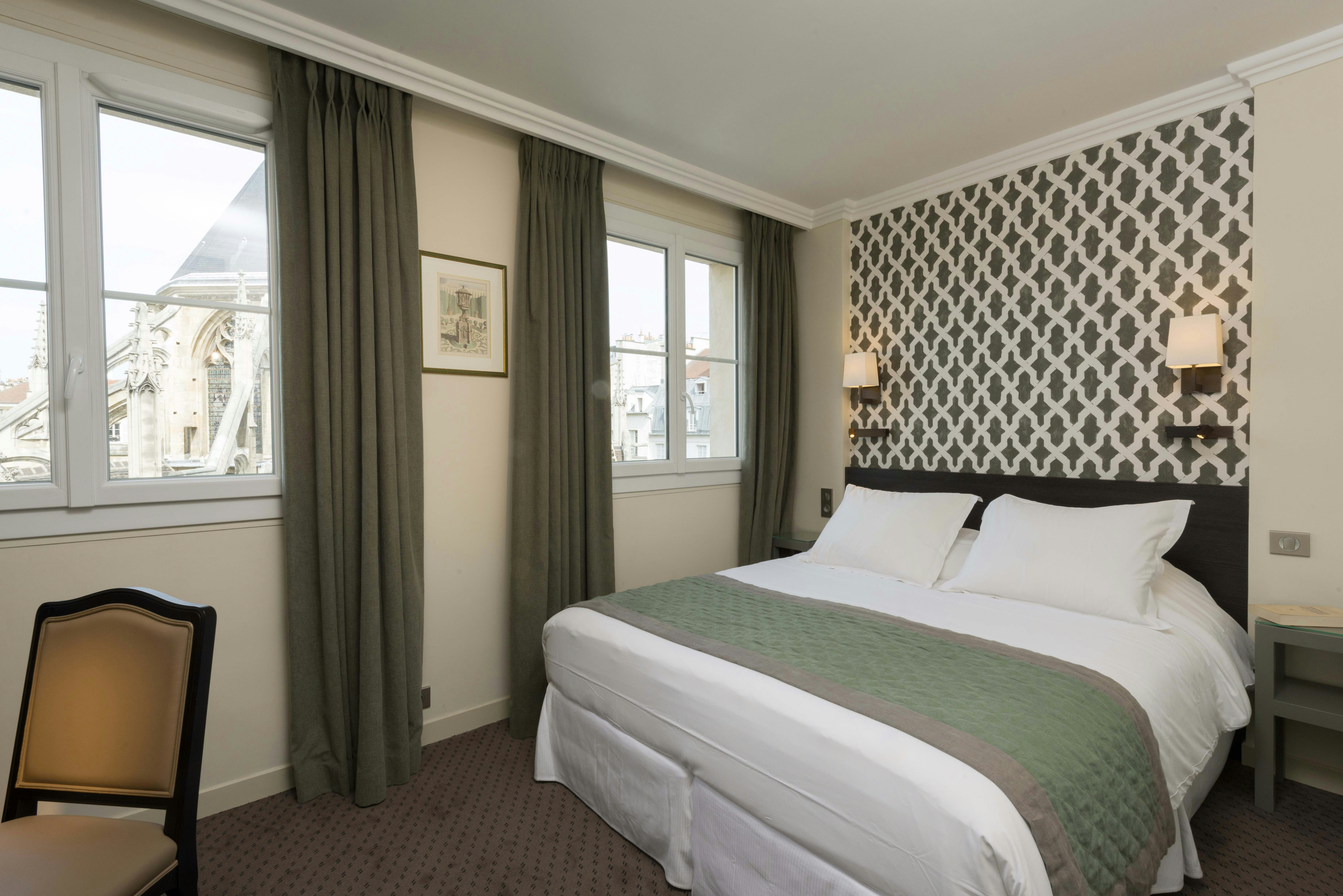Hotel Henri Iv Rive Gauche 12/25