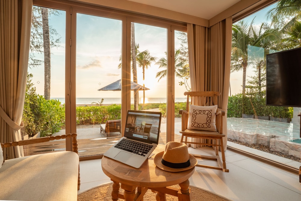 Devasom Khao Lak Beach Resort And Villas 23/33