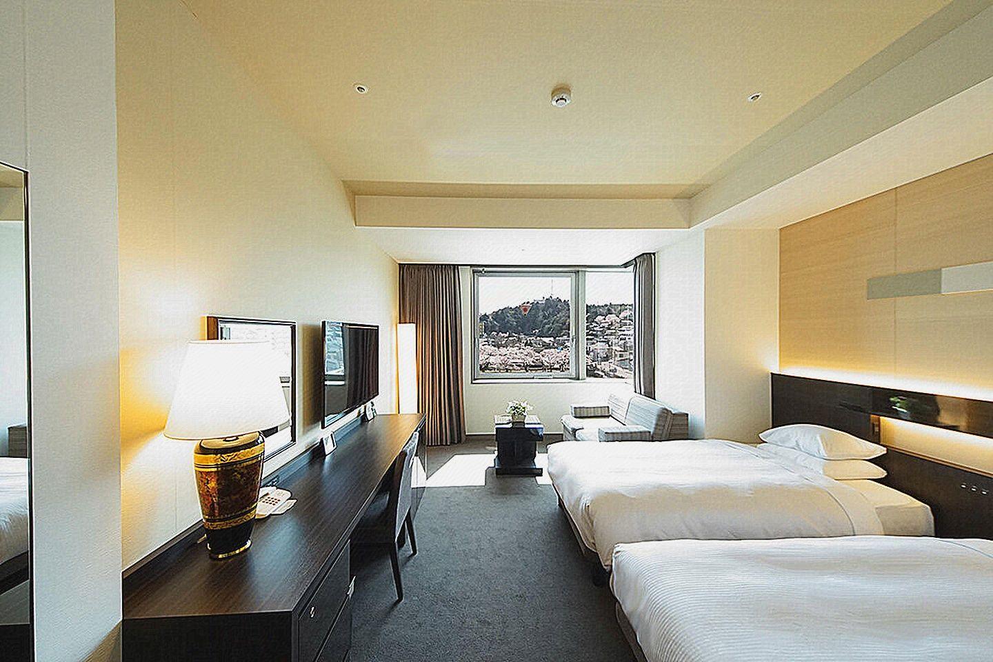 River, Twin Beds