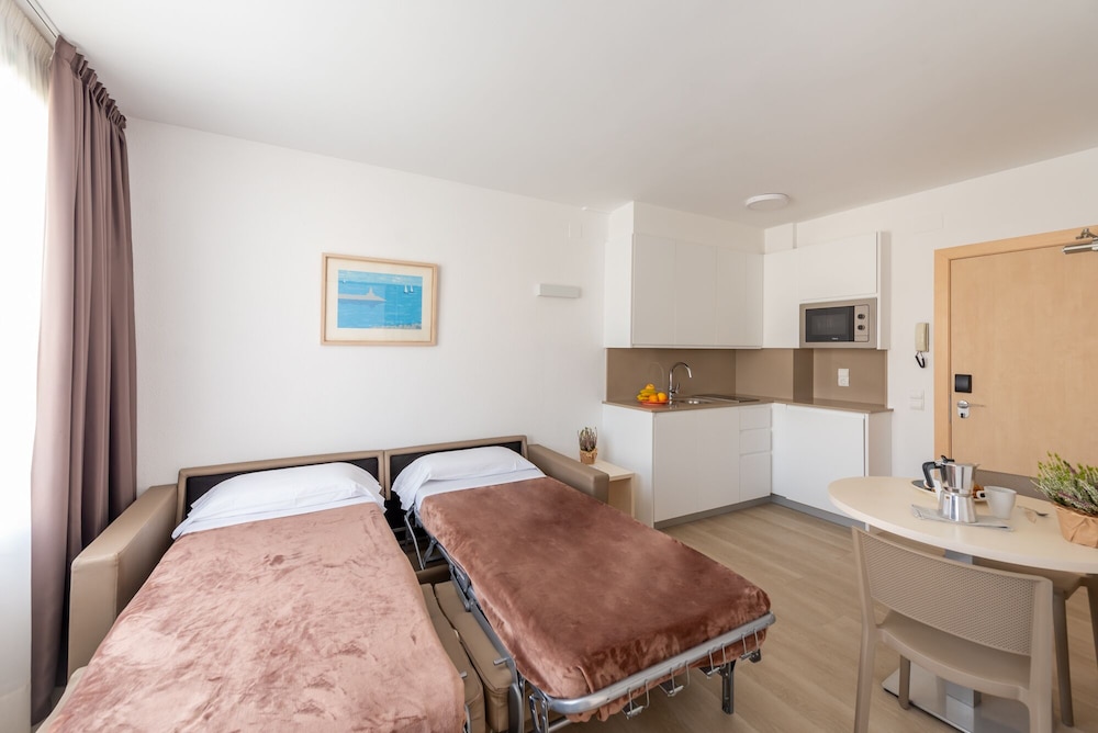 شقة سوبيريور بسريرين منفصلين، Apartamentos Atenea Park 3/10