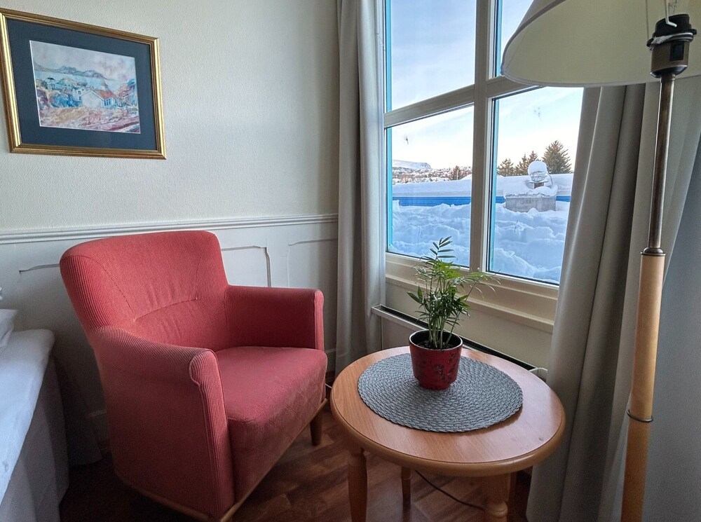 Marina Hotel Sortland 36/50