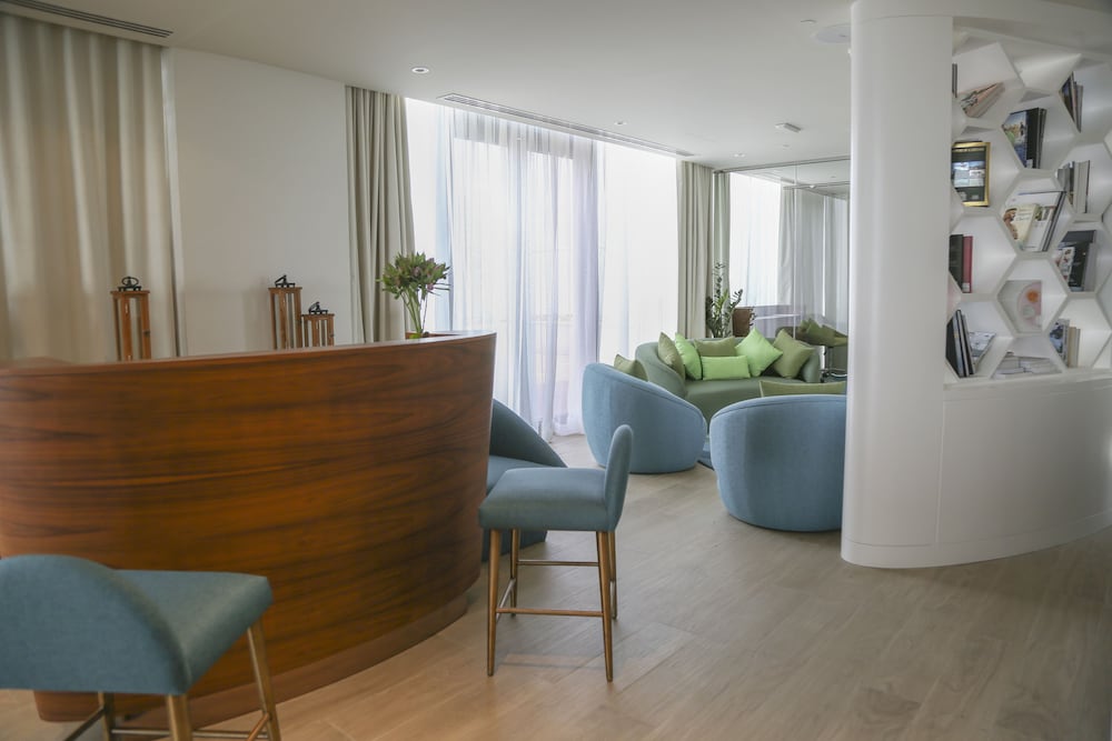 The Retreat Palm Hotel Dubai - MGallery Collection 7/60