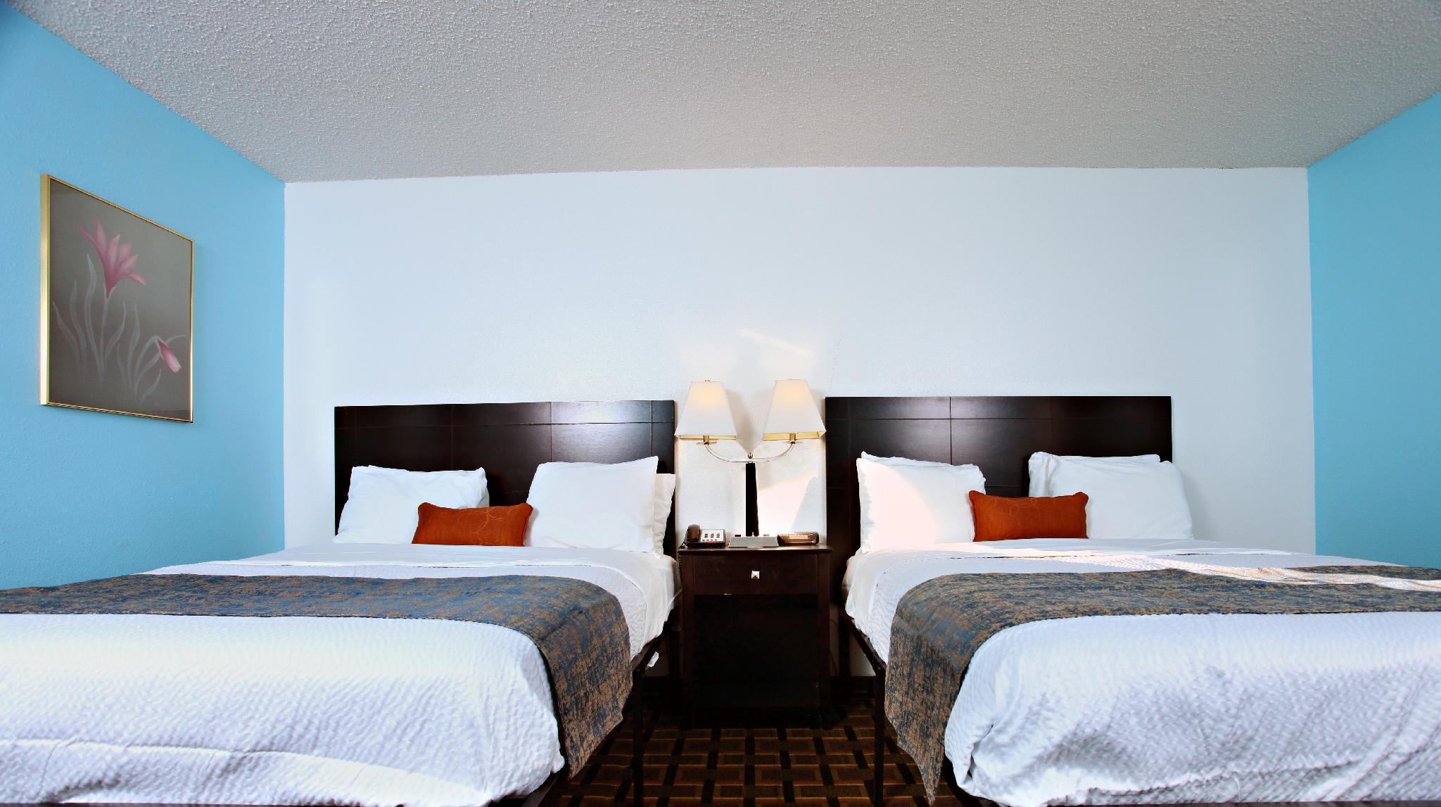 Deluxe, 2 Queen Beds