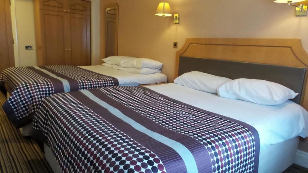 Parkside International Hotel 6/41