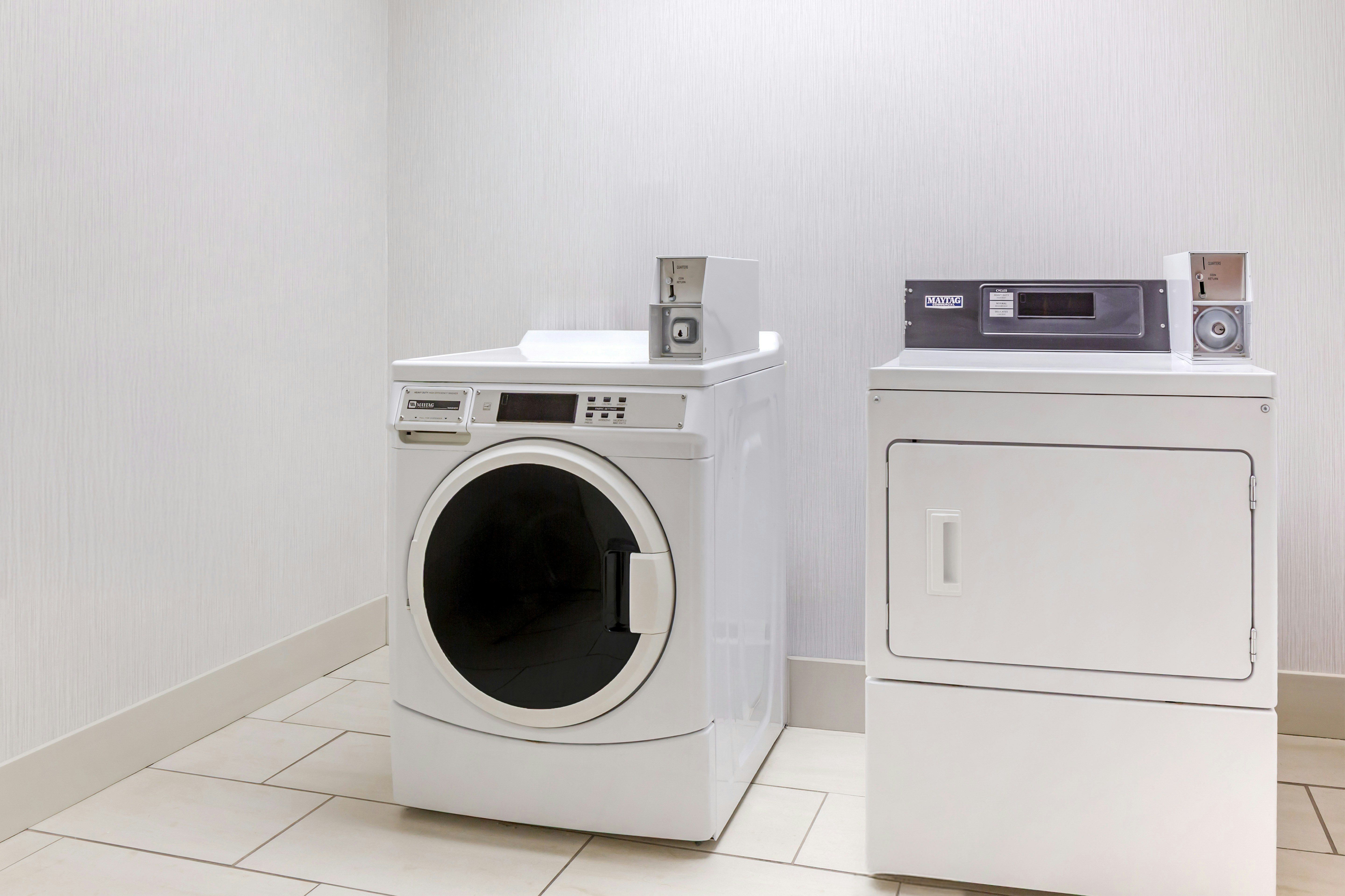 Holiday Inn Express & Suites Louisville South-Hillview, an IHG Hotel 54/55
