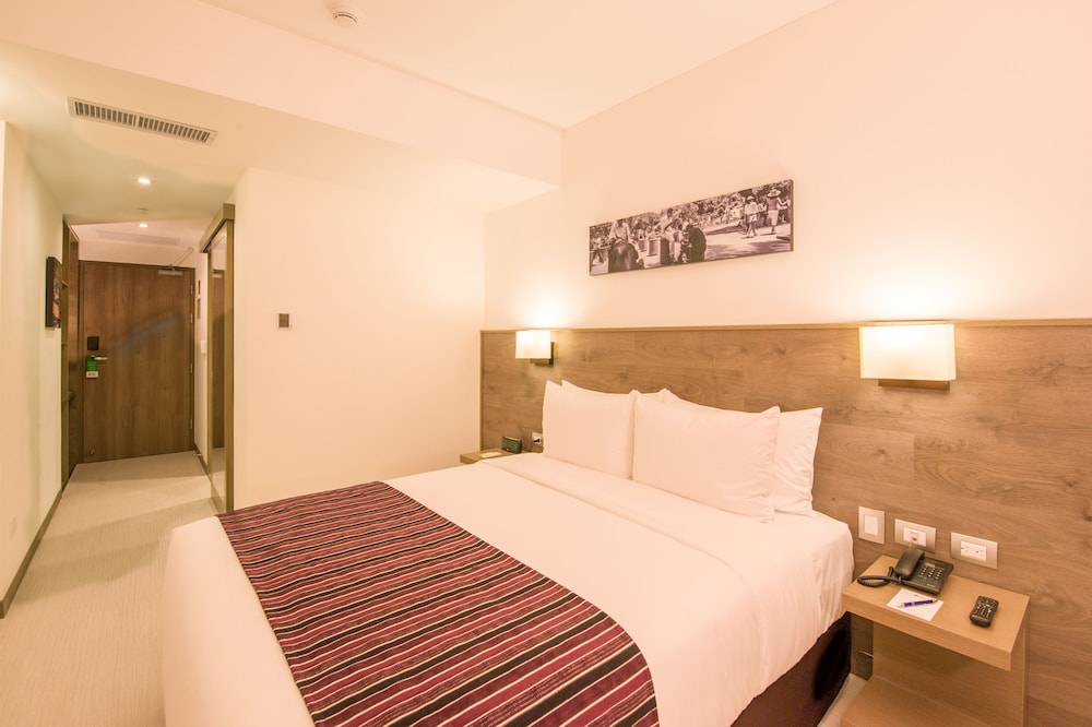 Room at Best Western Plus Urban Larco Hotel, LIMA - PE