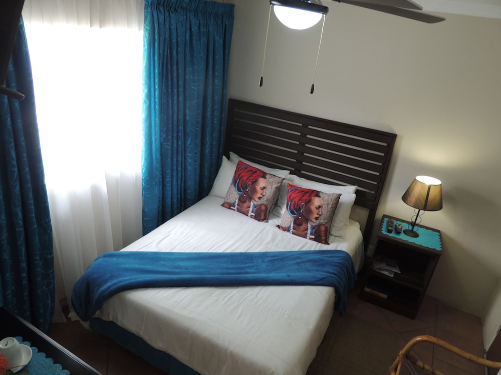 Rita Guest House 7/34