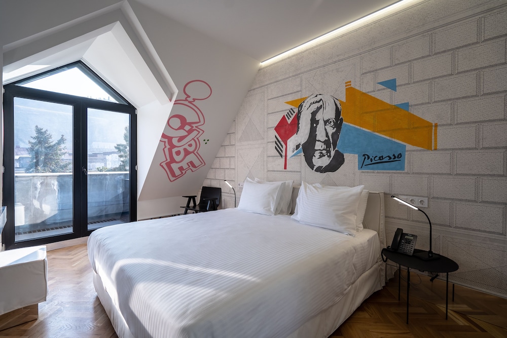 Platforma Design Hotel 25/66