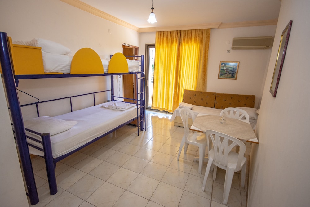 Kamelya Apartments 31/89