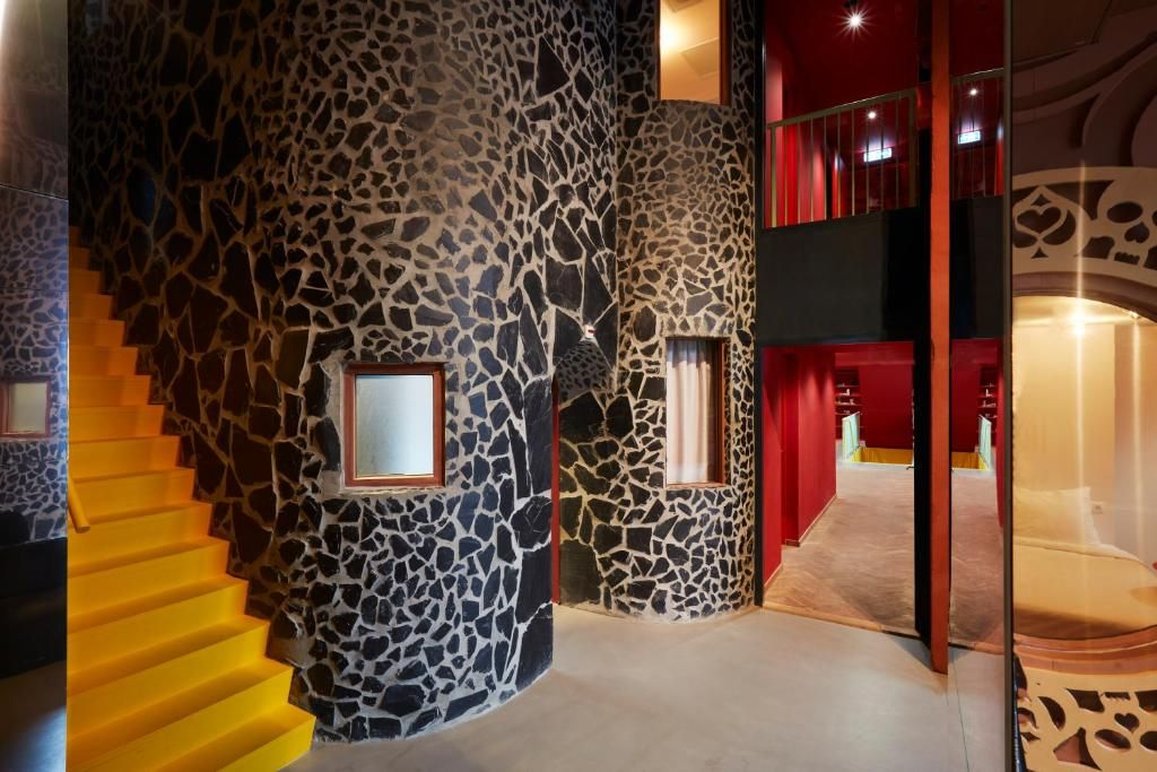 Hotel Not Hotel Rotterdam 6/12