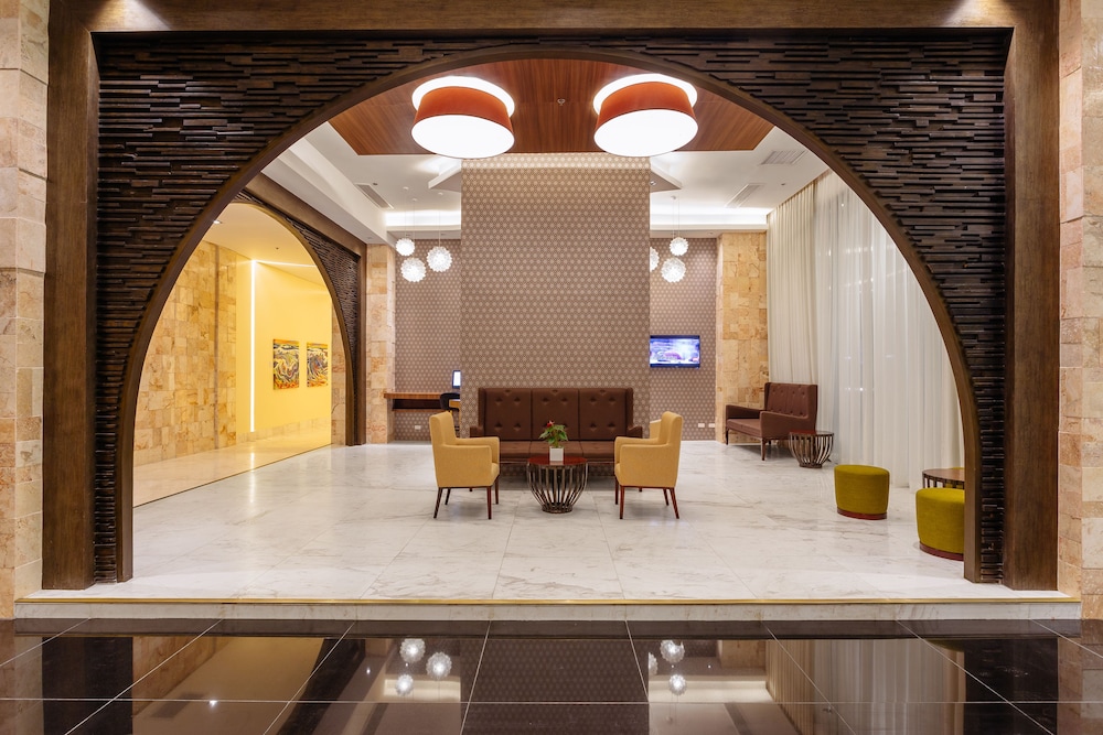 Summit Hotel Tacloban 44/63