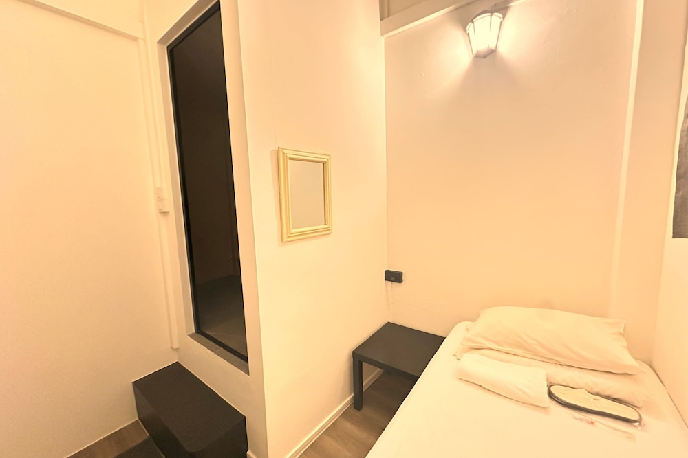 Blanc Inn 25/50