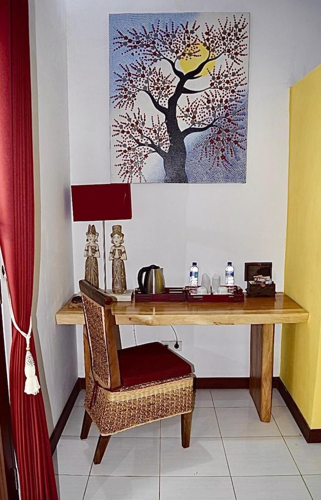 Cinta Cottages 4/44