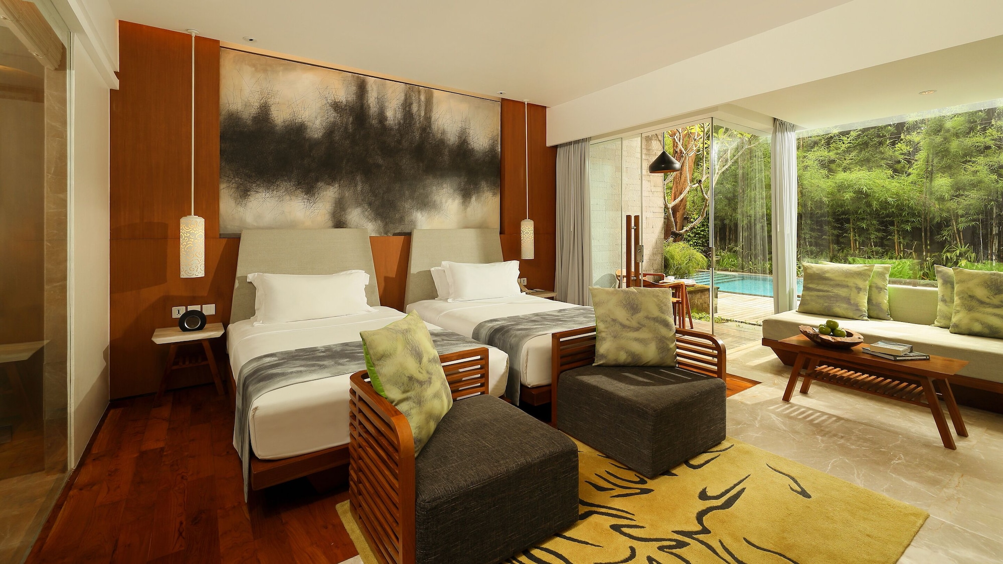 Wonderful Pool Access 2 Double Beds