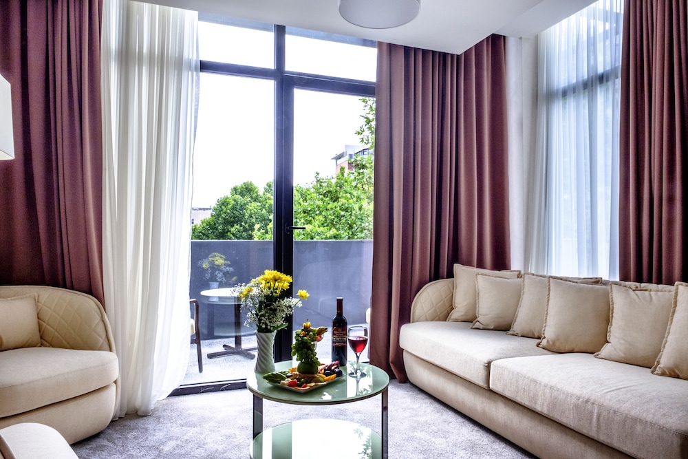 Hotel Atlas Abashidze 23/34