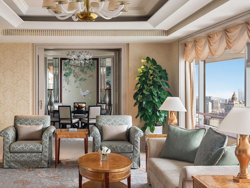 Shangri-La Fuzhou 36/62