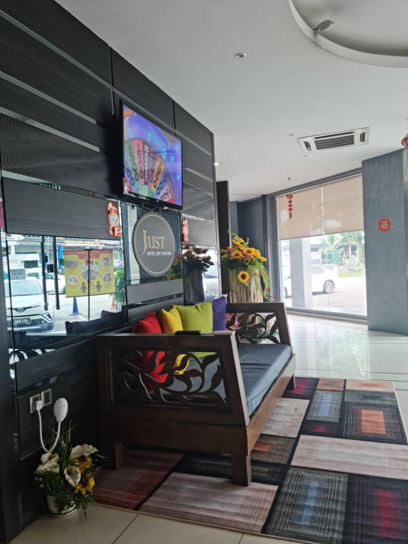 Just Hotel Batu Pahat 10/27