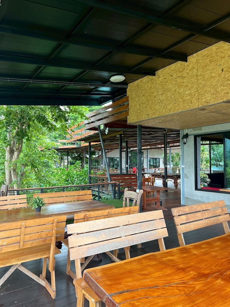 Baan Alisa Bed And Breakfast 35/50