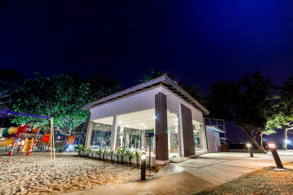 Tunamaya Beach Spa Resort Desaru Coast 4/65