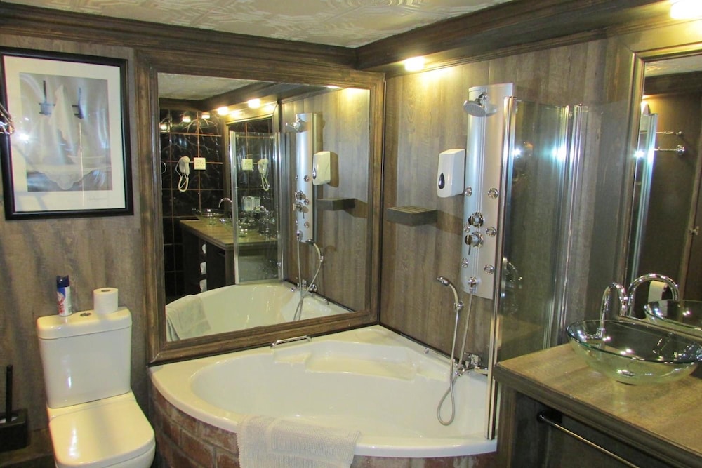 Belurana Collection Victoria Manor 50/50