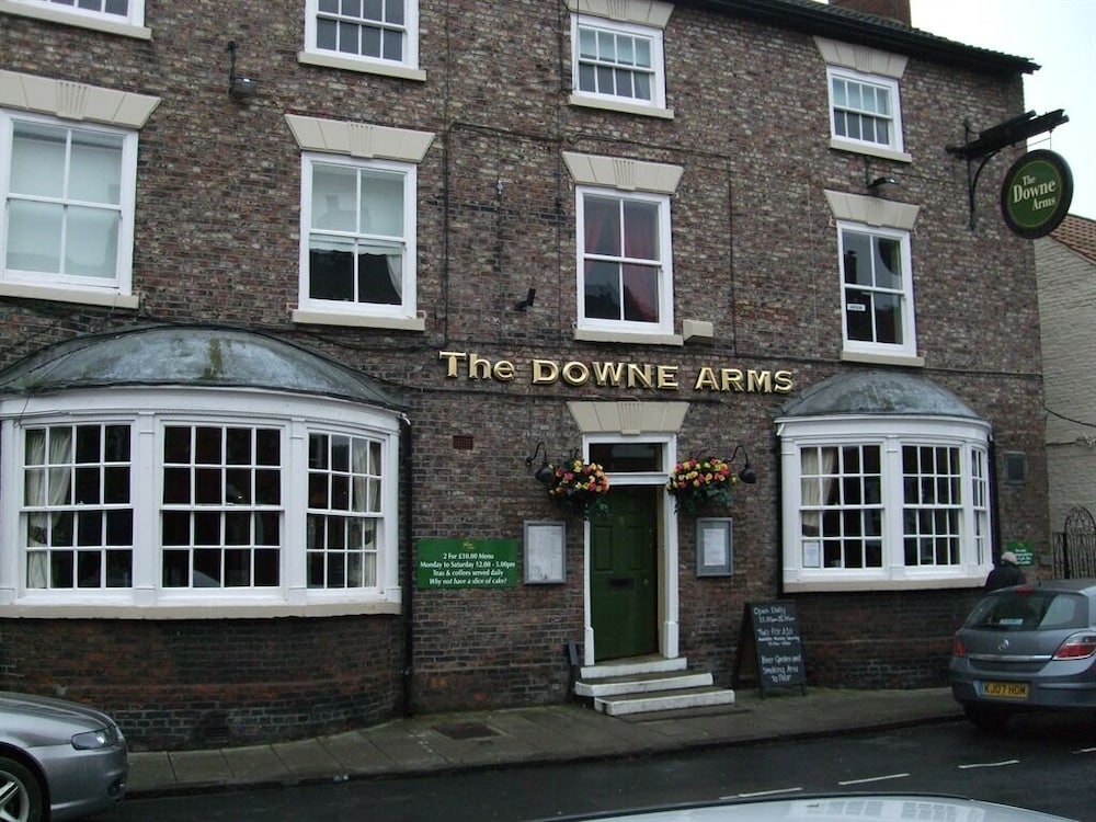 The Downe Arms 15/19