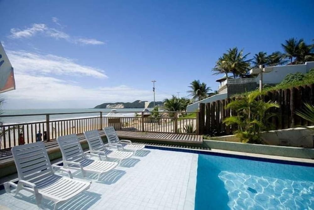 Blue Marlin Apartments 21/22