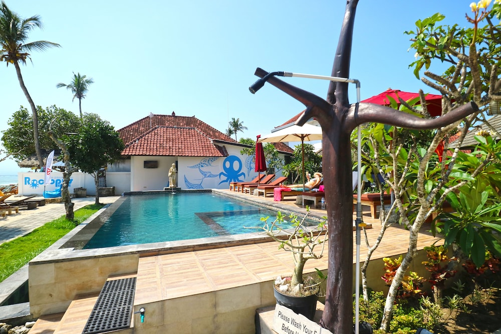 Mega Cottages 36/41
