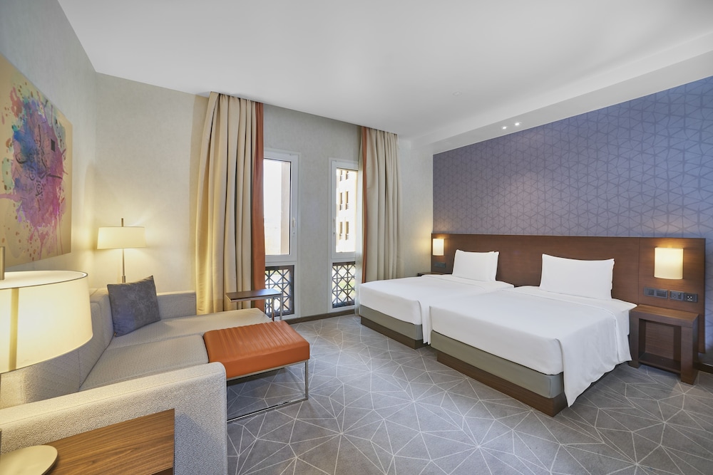 Hyatt Place Dubai Wasl District 18/50