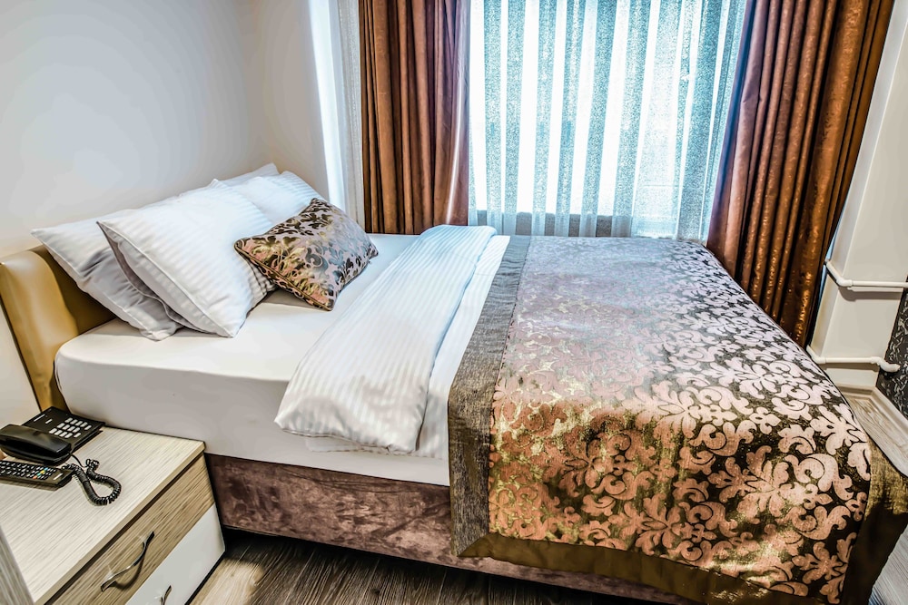 Lazz City Hotel 29/44