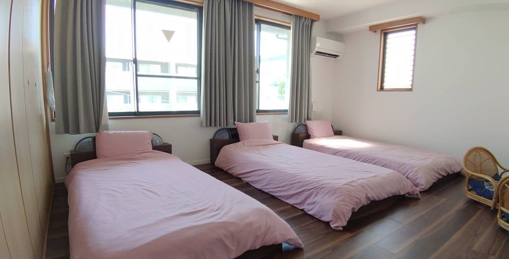 Basic, Triple, 3 Beds
