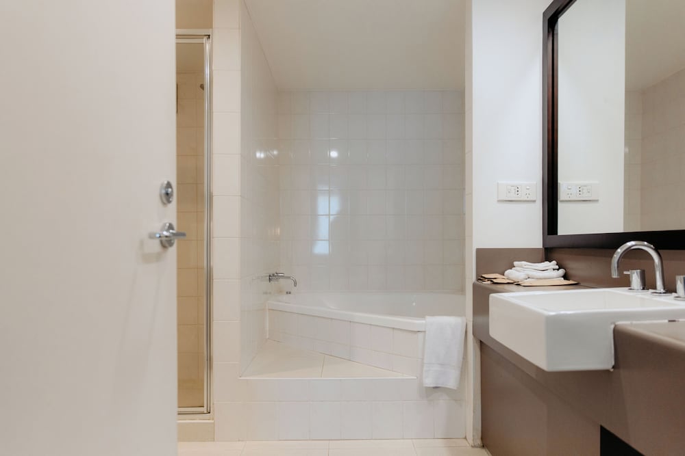 Mercure Sydney Parramatta 49/50