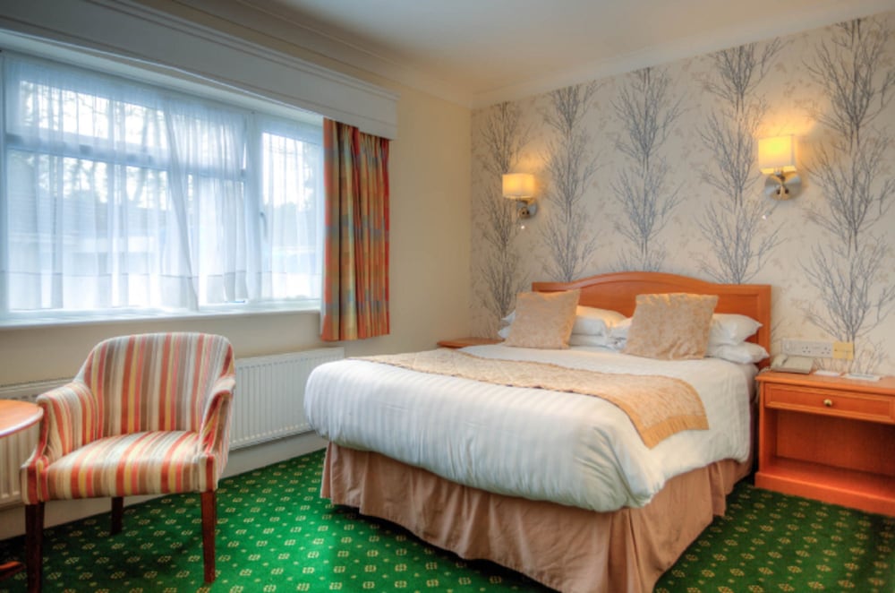 Langstone Cliff Hotel 35/80