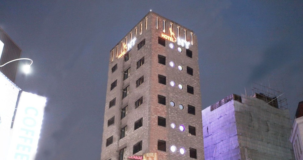 New York Hotel 3/50