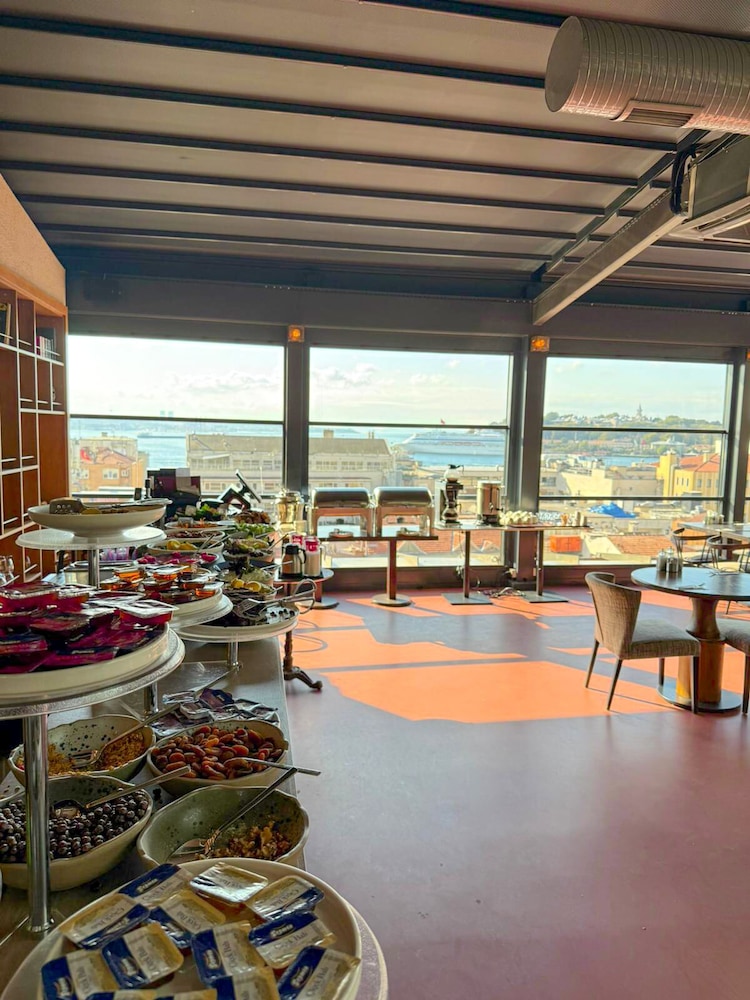Root Karakoy Bosphorus Hotel and Spa 58/76