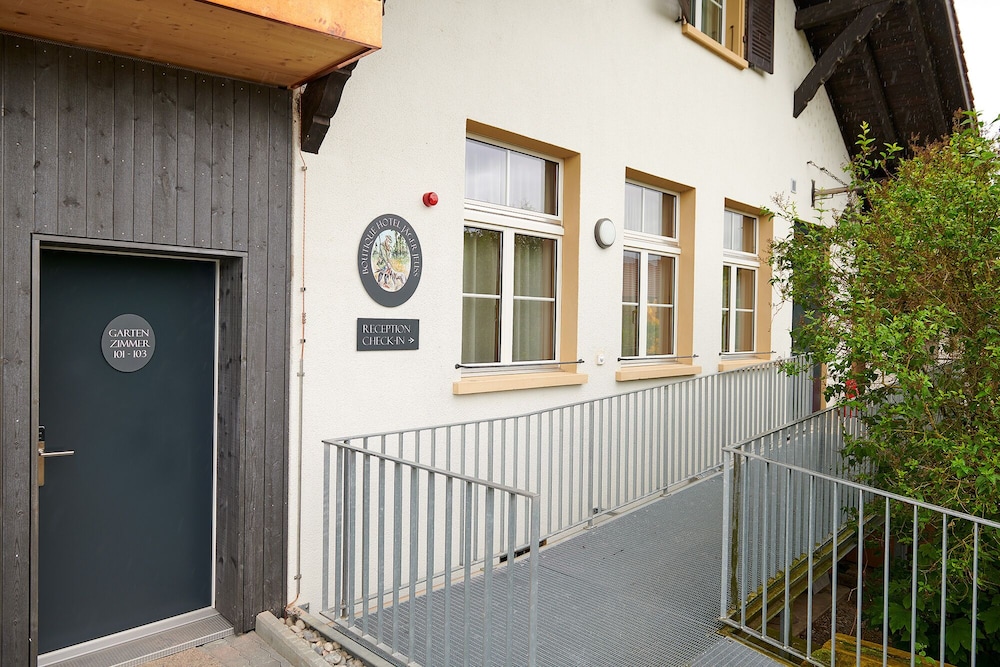 Hotel Jager Jeuss - Murten - Self-Check-in 2/49