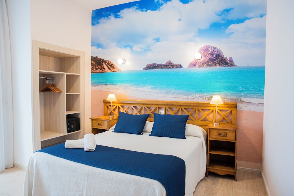 Hostal Mar Y Huerta 23/60